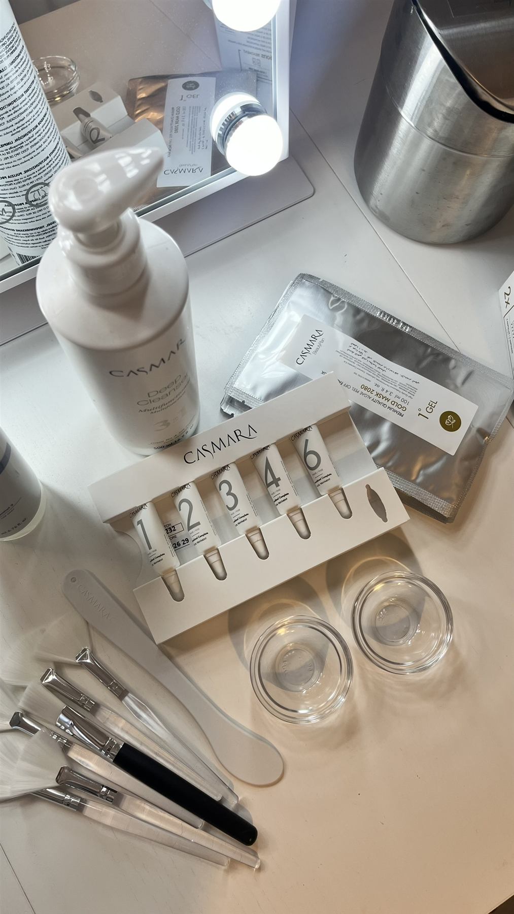Material profesional de maquillaje de Isa Carrera